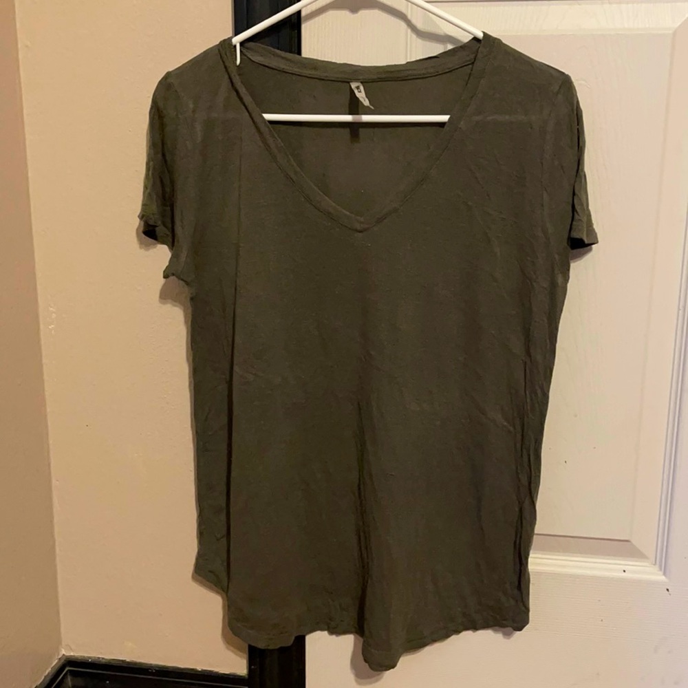 Women’s tee